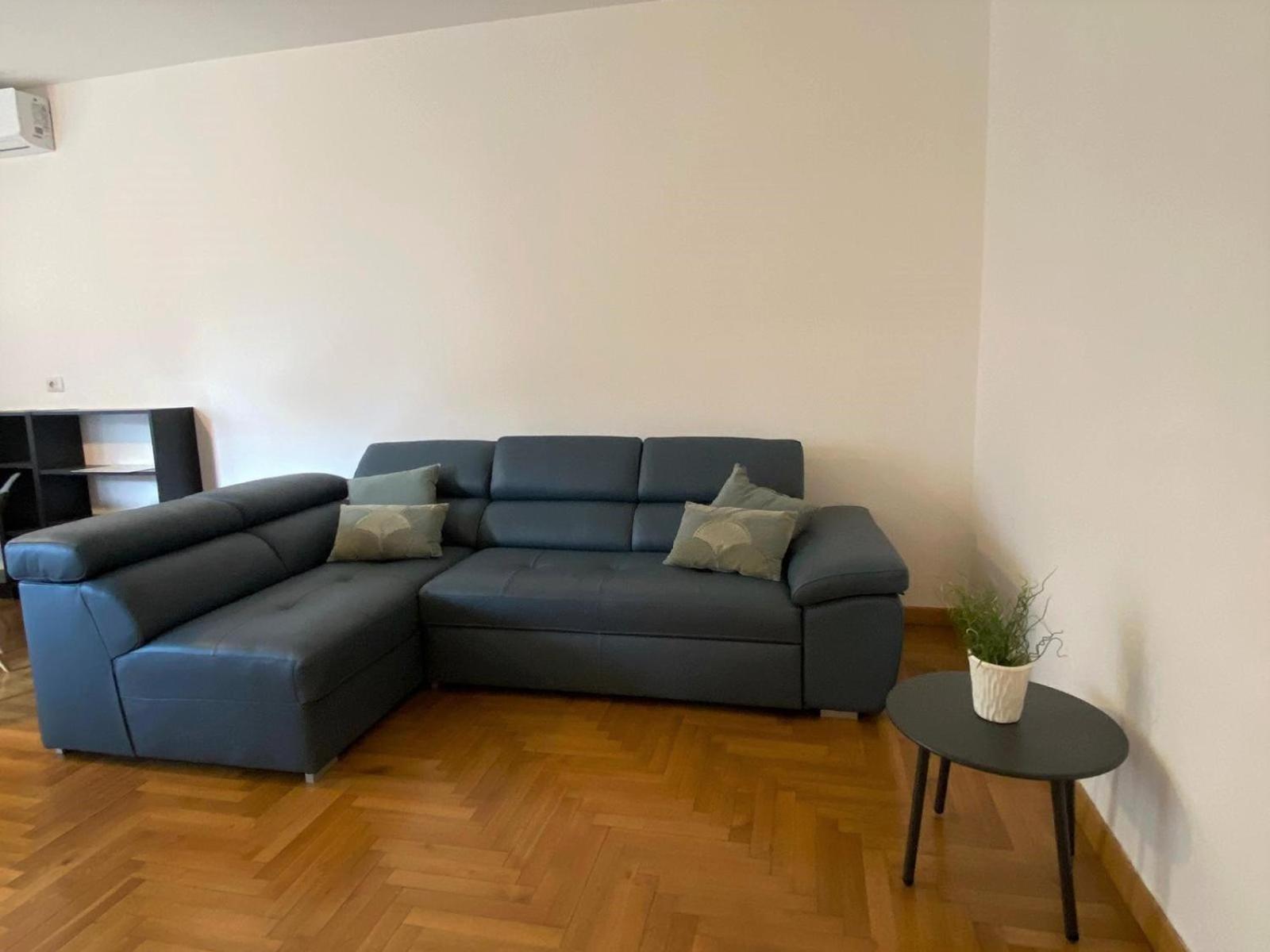 The Little Duck - Modern Apartment With Balcony Комо Экстерьер фото