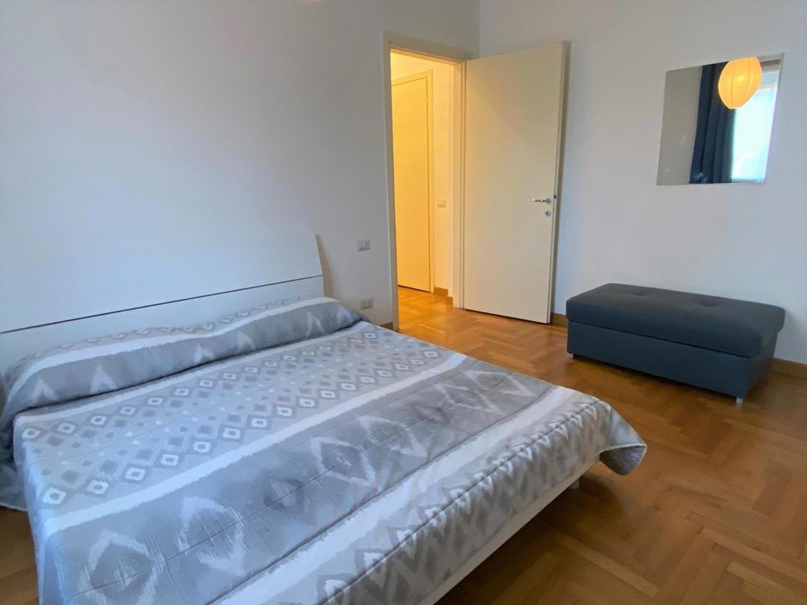 The Little Duck - Modern Apartment With Balcony Комо Экстерьер фото